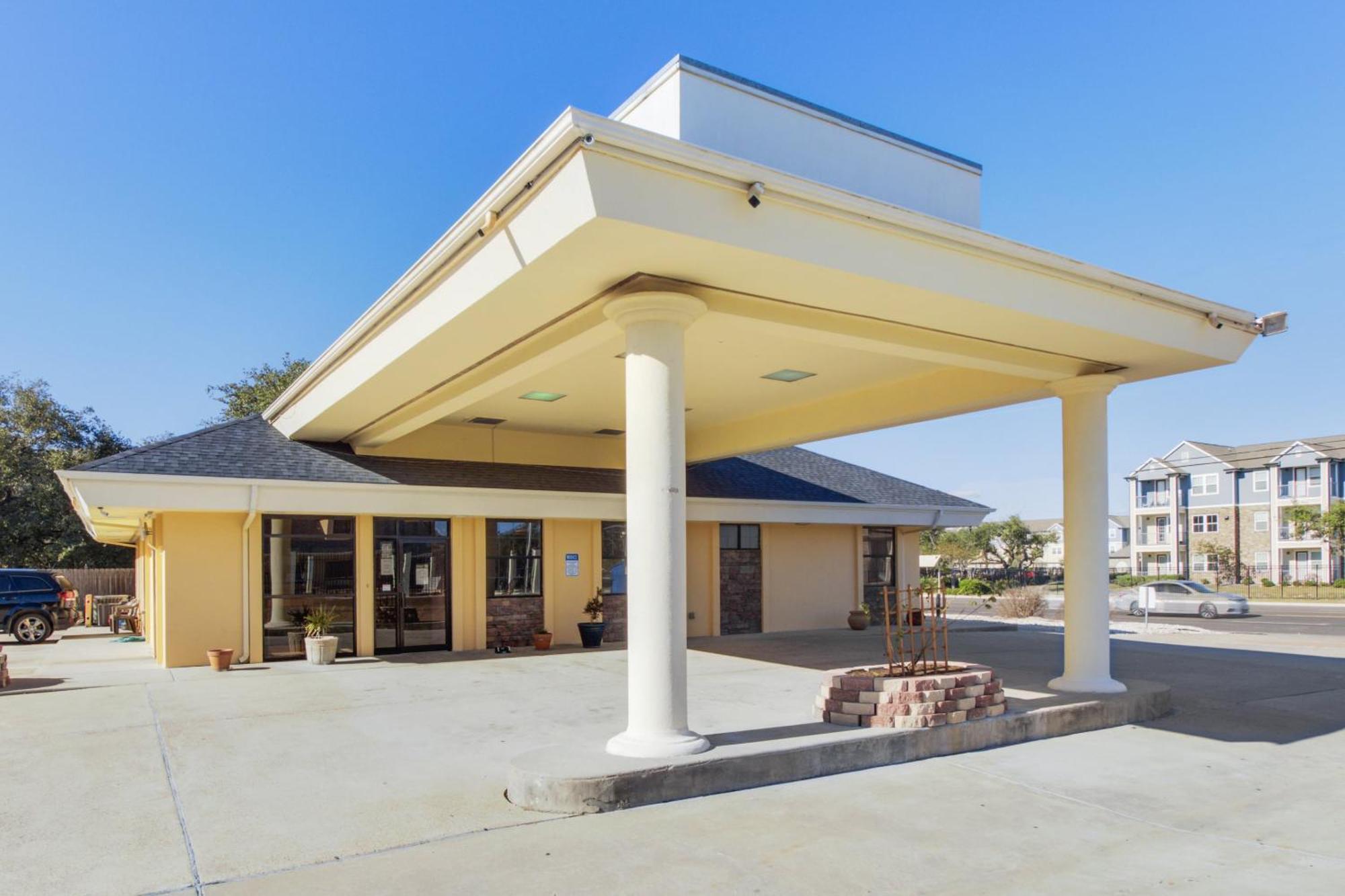 Oyo Hotel Ingleside Tx Exterior foto